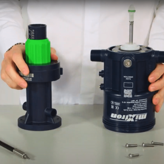 Pompa dozująca By-Pass, 0,2 - 2 %, MX.250.P022.2.B.00.1.BSP.VX, Mixtron