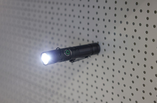 Latarka akumulatorowa LED FlexFire, z kablem USB, 1000 lm, Kerbl